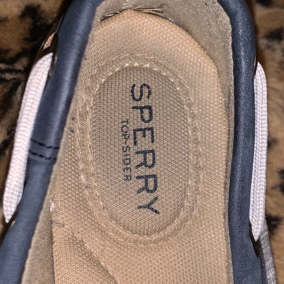 Navy Sperry’s !! - Picture 2 of 3